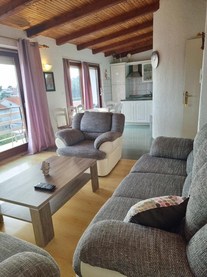 Apartman Zlatko, Palit, Rab Apartment Bagian luar foto