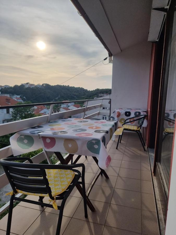 Apartman Zlatko, Palit, Rab Apartment Bagian luar foto