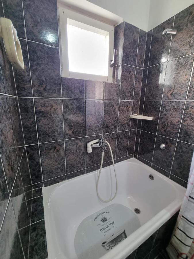 Apartman Zlatko, Palit, Rab Apartment Bagian luar foto